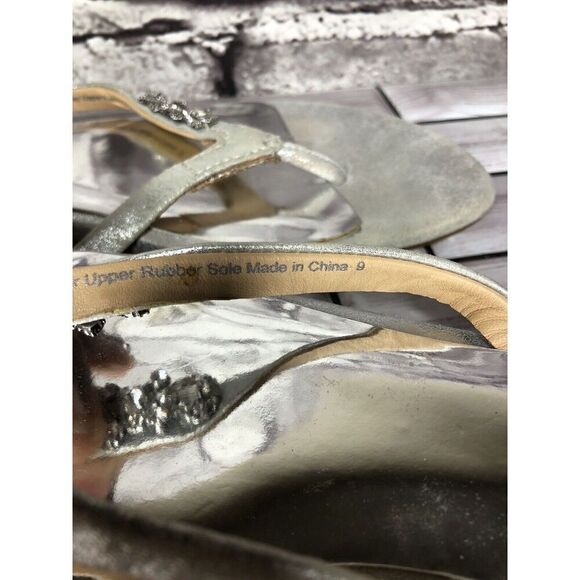 Badgley Mischka Silver Leather Rhinestone Dress Sandals Women’s Sz 9 M US/40EU - Picture 10 of 16